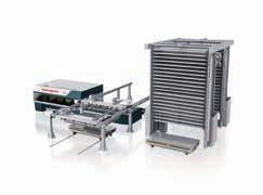 The Salvagnini pallet changer (CPS) makes unmanned operation a reality: during the pallet exchange phase, the table with the processed
