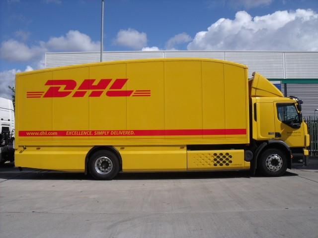 DG MOVE European Commission - Study on Urban Freight Transport Page 94 Photo: courtesy DHL Hybrid vehicle at DHL s Heathrow Consolidation Centre There was significant interest in powering vehicles