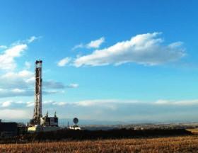 Hydraulic fracturing (