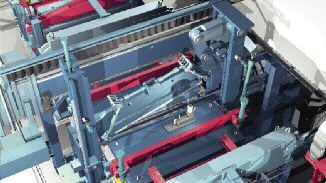 Cutting A double cut shear is able to cut both strip ends simultaneously, thus ensuring that the weld seam is prepared quickly and optimally.