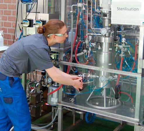 GREEN CHEMISTRY Equipment overview: Glass lined, pressure proof and corrosion resistant reactors, coupled to a condenser and vacuum pump. Properties: Pressures up to 8 bar Temperatures up to 200 C.