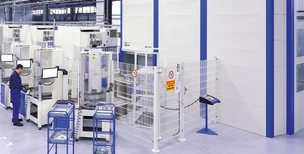 A mezzanine floor can be installed to enable operation on several levels at the same time (with loading at