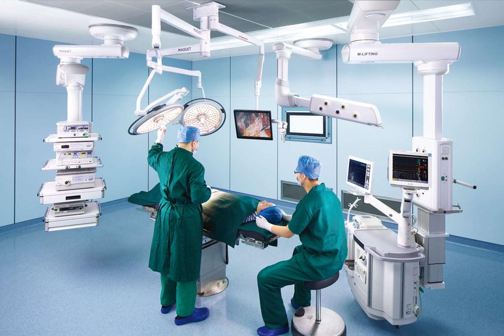 Surgical Workplaces HEADLINE pendant to be easily maneuvered, while remaining stable.