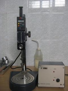 (Humboldt, Hoa Kỳ) Casagrande apparatus for liquid limit determination (Humboldt, USA) Dụng cụ xác