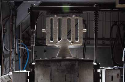 Dual-axis tilt-pour furnaces (DAB) Available with rammed and fritted linings or prefabricated crucibles, the DAB offers extremely precise pouring streams in moulds on automatic lines and in