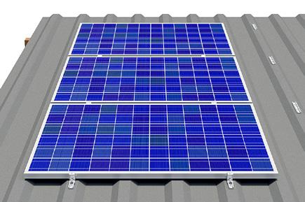 Single layer installation with framed PV modules, horizontally mounted Installation 4 (module installation, end clamp on row end) On the last module in the row (if applicable, on expansion joints),