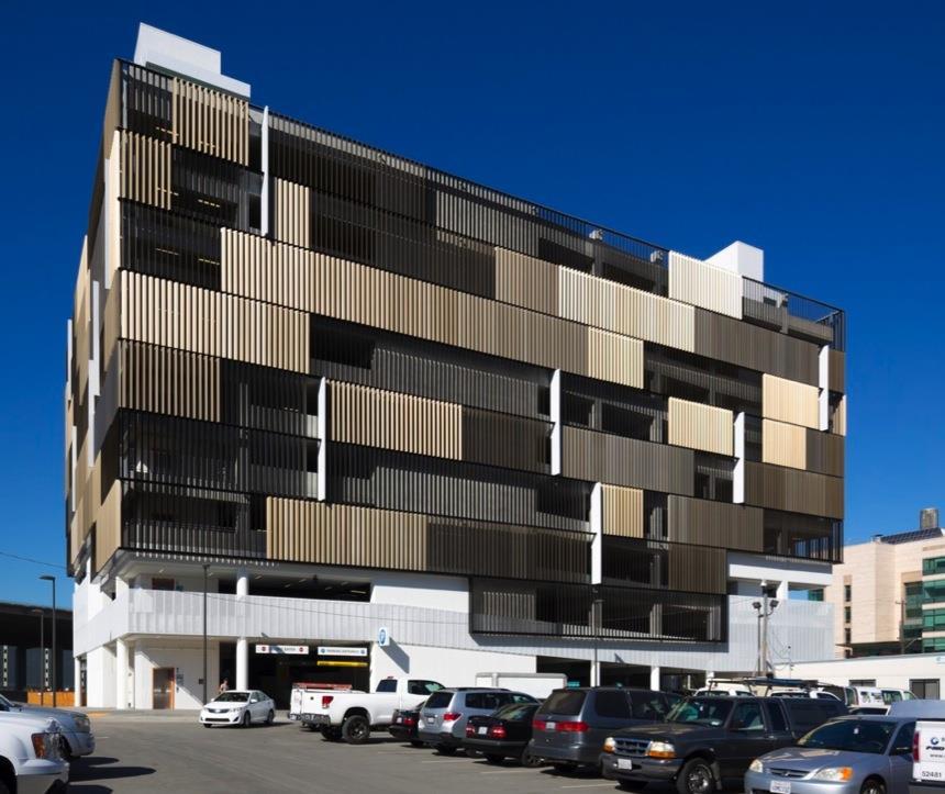Forming Design-Build Team Building on preexisting relationships Knowledge of client through previous project together as partners UCSF Parking Garage Bringing in Design-