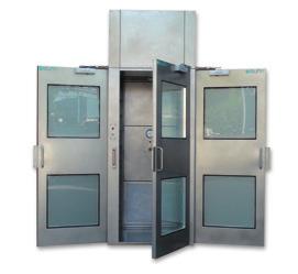 Air Showers IGUÑA filtered air showers allow entry and exit of staff in classified areas in cases where a high surface cleaning is necessary.