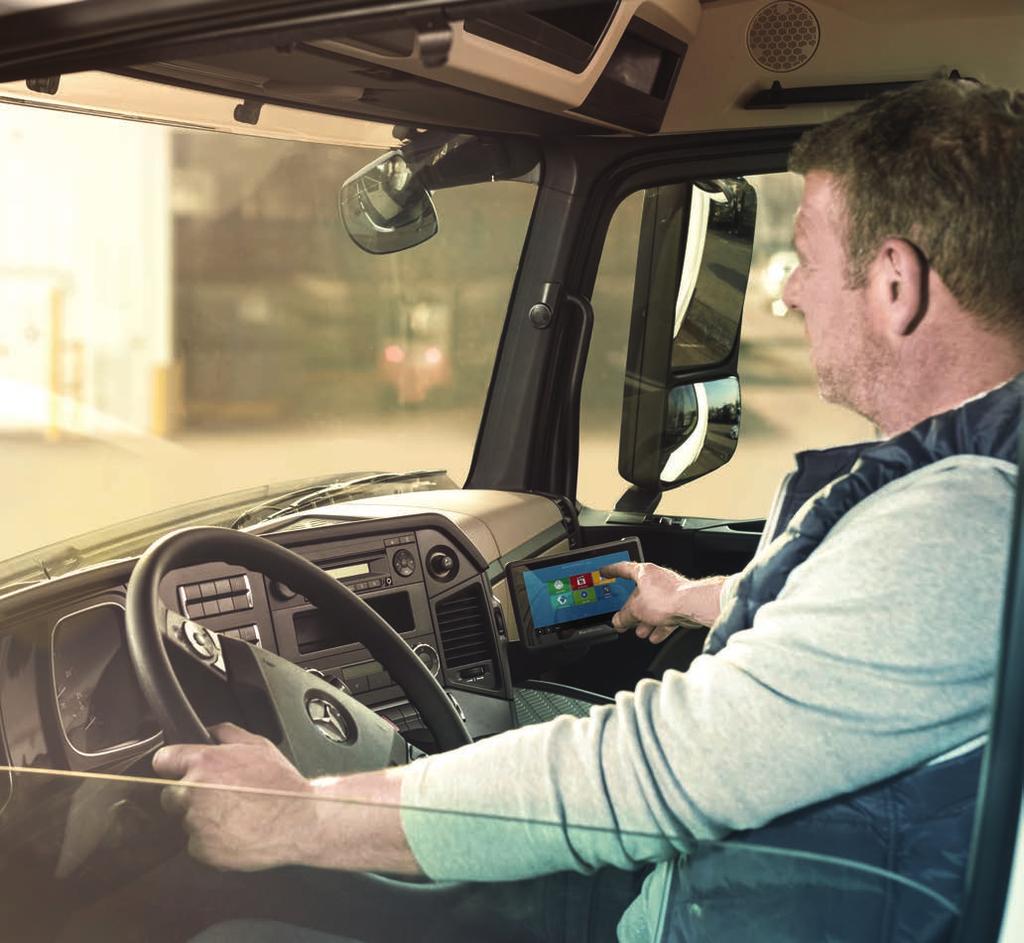 Effective cost savings: FleetBoard Driver Management. Lower costs: up to 15% less consumption.