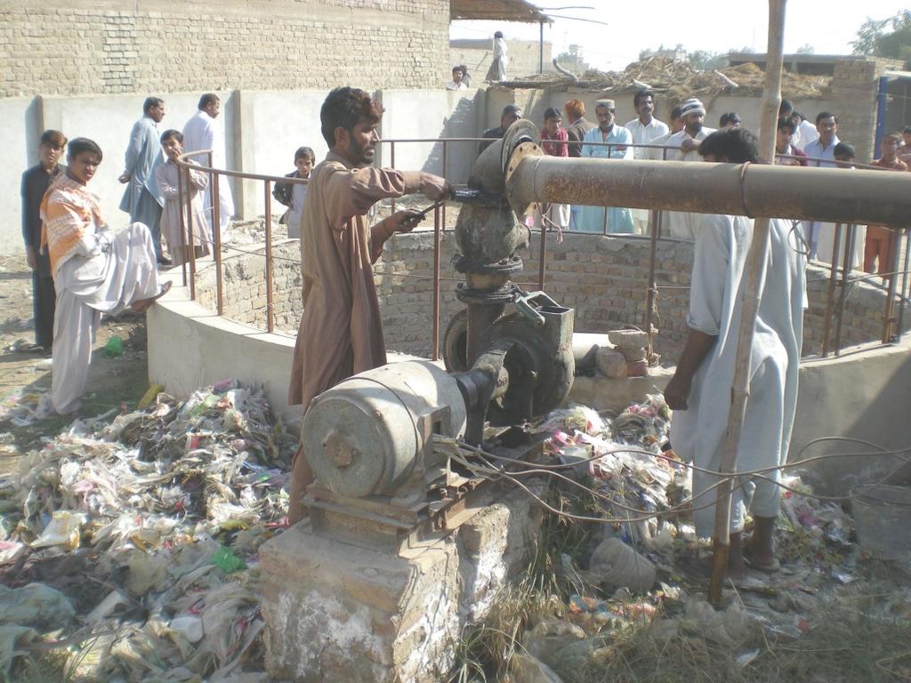 Inadequate sewage pumping stations Larkana, Pakistan