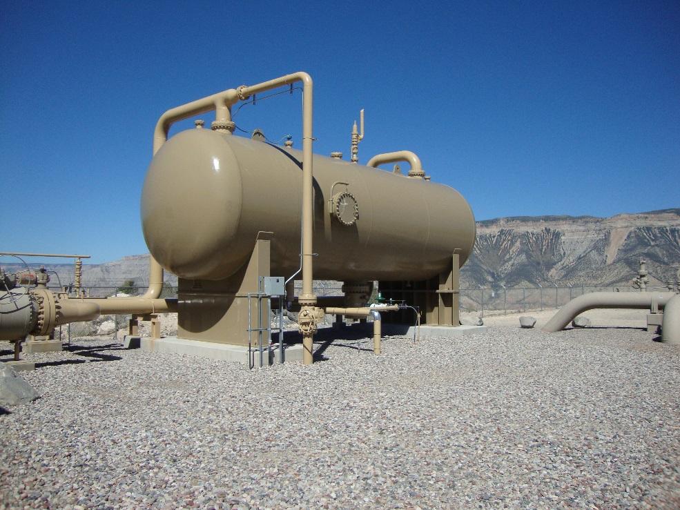 PROCESSING Midstream Natural Gas Processing Vapor-Liquid Separation o 3-Phase Separation: Gas / Hydrocarbon Liquid / Produced Water o Typical Equipment Slug Catcher