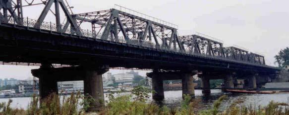 steel truss bridge in