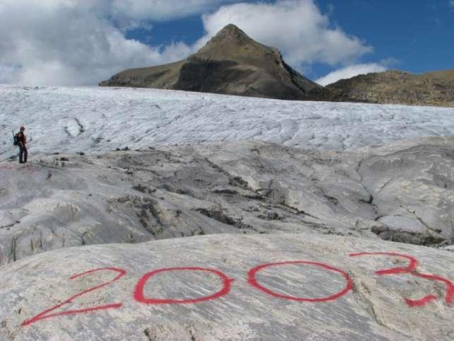 5. Climate Change Impacts on a Glaciated Karst System Tsanfleuron glacier in 2009.