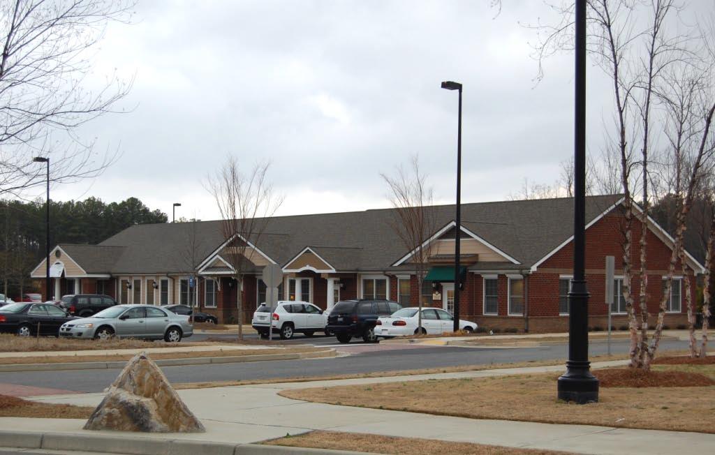 Atlanta, GA LOCATED AT CAMP CREEK PARKWAY AND CAMPBELLTON ROAD For Sale or Lease Single units start at 1,176sf and can be combined to exact specification Custom Designed Medical and Professional