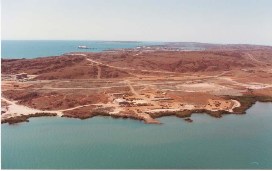Dampier Supply Base History MMA s Dampier Supply Base was developed as a multi-user facility to service the offshore oil and gas activities in