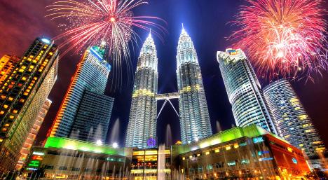 About Malaysia? Malaysia is ranked 9 th in the world for tourist arrivals.