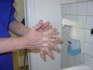 Hand disinfection Only alcoholic handrub > 70 % alcohol (in sum) better
