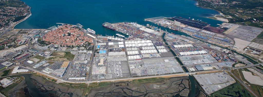 The port in numbers 280 ha of port area, 12 specialized terminals, 3.