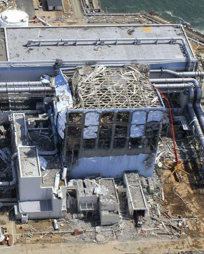 1. Cool Down the Reactors (Unit 4) (As of 6:00 April 3rd, 2011) Injection Damaged Spent Fuel Pool Cooling System Fuel Bundle 0 Spent Fuel in the Pool 1331 + 204 (new) No Fuel in Reactor Pressure