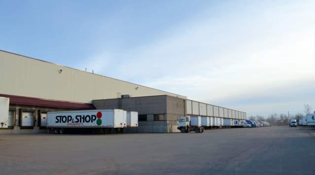 BUILDING SPECIFICATIONS Total Square Feet: Year Built: Building Dimensions: Total Number of Bays: Bay Spacing: Number of Truck Docks: Door Dimensions: Number of