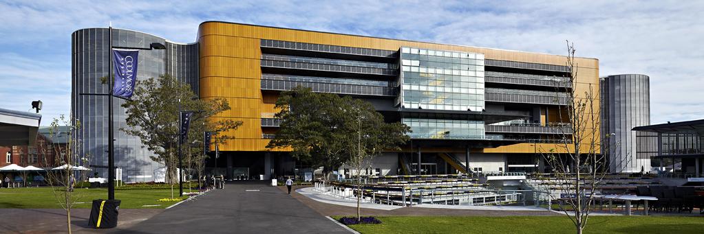 Royal Randwick Racecourse, Randwick NSW 2.3 PRODUCT DESCRIPTION - VITRABOND Vitrabond is composed of two aluminium cover sheets sandwiched with a special homogeneous core material.