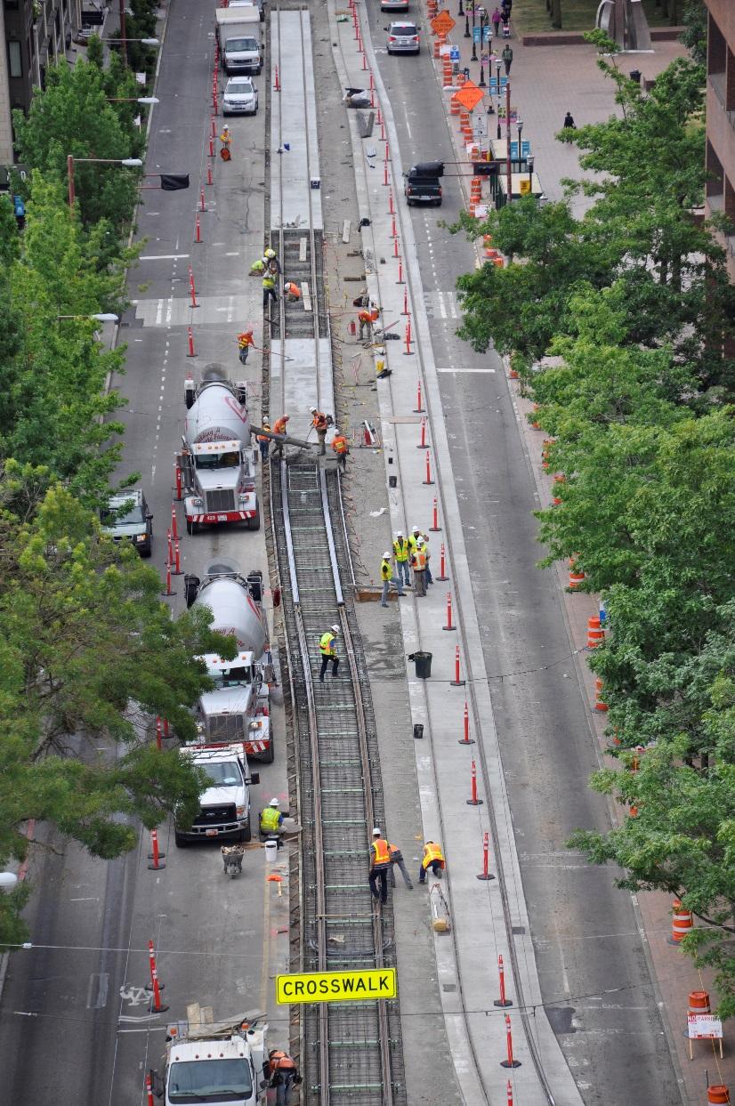 What to expect during construction Impacts Advance utility relocation work starts this fall in Pioneer Square Work includes: Parking and load zone changes Lane restrictions Detours for people biking