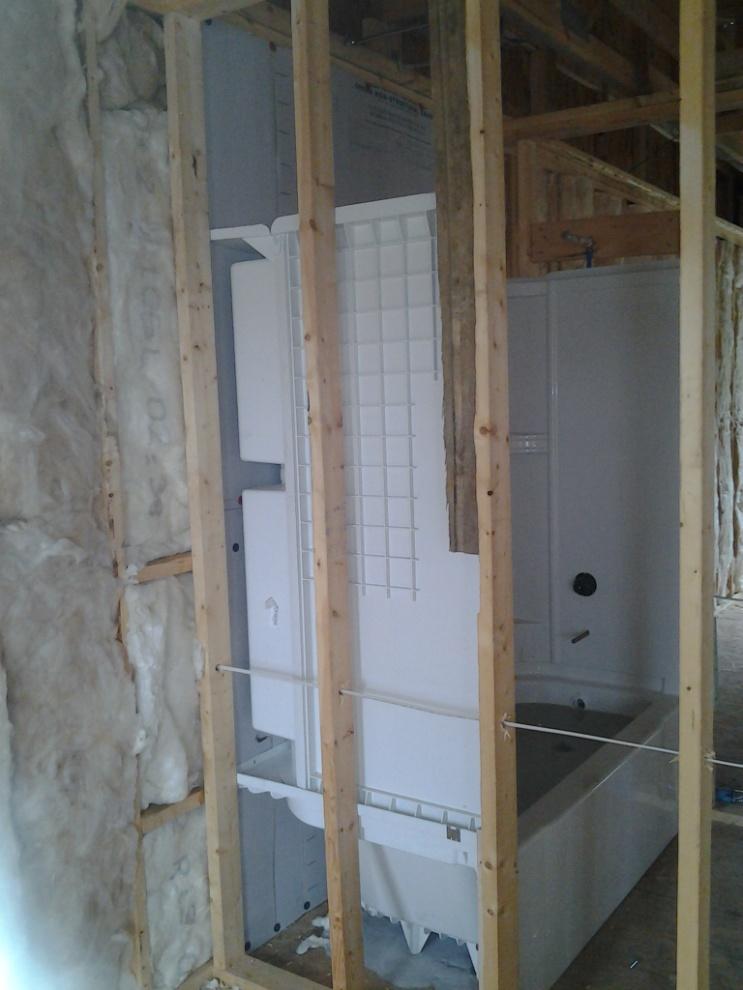Shower/tub on Exterior wall Showers and tubs on exterior walls have insulation and an air barrier