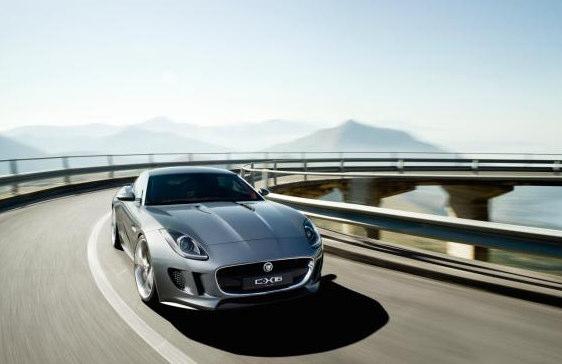 JLR PROFILE Jaguar Land Rover is on a remarkable journey. Already two of the biggest names in the luxury vehicle market, we re growing around the world.