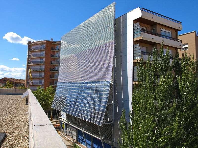 Grid-conncted PV power plant Photovoltaic wall at