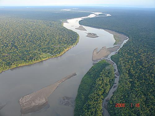 The Napo River Drains 1 5 km 2 of a highly diverse and largely undisturbed region of the western Amazon in Ecuador and Peru.