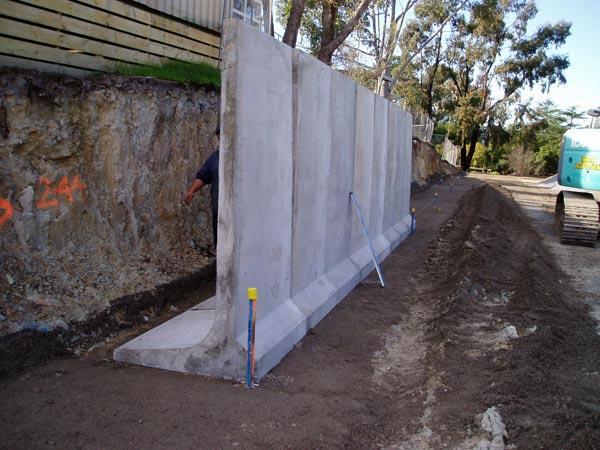 Types of Retaining Walls Cantilever Wall Economical for height of up to 8 m Structure consist of a vertical cantilever spanning from a