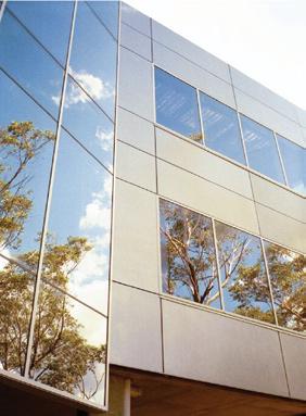A representative can advise on what is the best and most efficient solution for combining your selected glazing frames and facade panels.