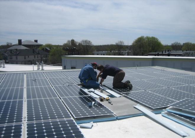 Examples of Solar-related Green Jobs 1 Solar Power (Thermal) & Photovoltaic (PV) Systems Harnessing the power of the sun Solar Development and Manufacturing Solar Fabrication Technician Solar Lab