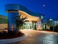 Oasis Hotel & Convention Center 2546 N. Glenstone Ave.