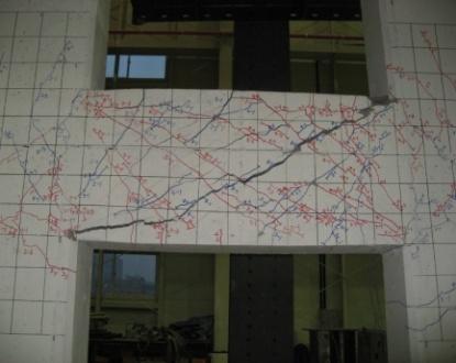 3. Test results 3. 1. Global behavior and failure mode Hysteretic responses and the failure modes are shown in Figure 3. Diagonal cracks occurred in the conventional coupled shear wall specimen.