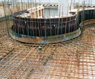 Kicker formwork Kicker formwork Kicker formwork can be used between base slab/wall or wall/ ceiling and can optionally be supplied with metal water stop (also coated) or alternatively with rubber