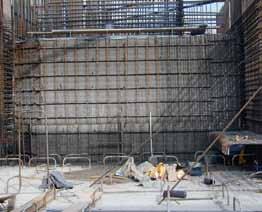 Rear side stiffening Wooden strip Strong Fibre concrete rail or Spacer Distance of the formwork Strong Strong with indented joint Formwork elements for very large working joints