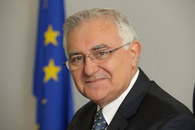 Key speech by EU Commissioner Dalli (1) Very important speech EU Commissioner for Health and Consumer Policy (John Dalli) regarding the review of the CT Directive