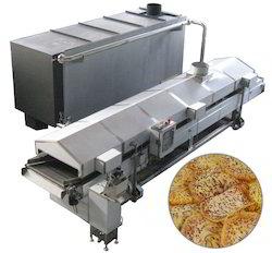 FRYER SYSTEM Automatic Fryer Machine Continuous Banana Chips