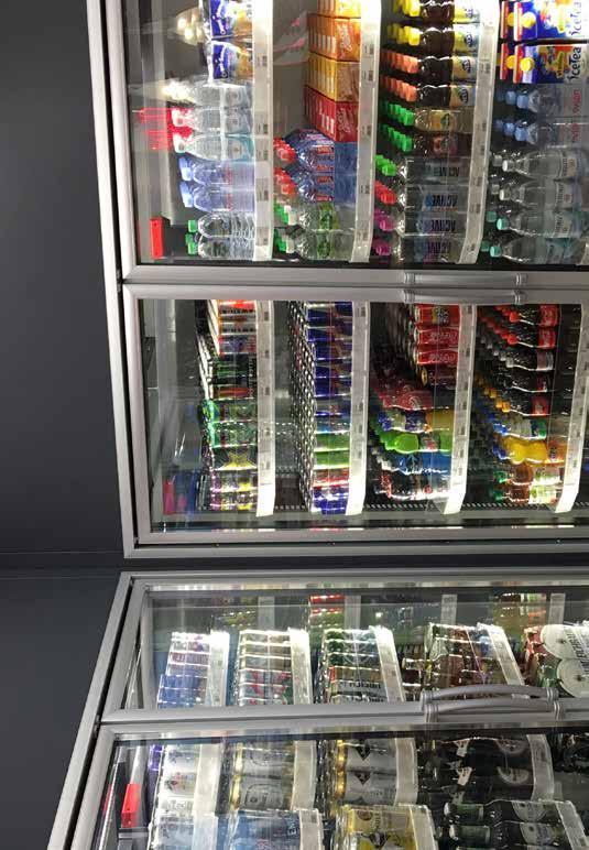 09: RotoShelf COLD ROOM First In - First Out in shallow cold rooms. Same clever functions as all RotoShelf products! RotoShelf is highly suitable for Beverage, juice and various dairy products.