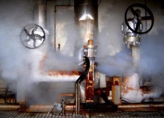 Process Steam Identify Leaks in steam traps and receive incentives to repair or replace traps Steam trap monitoring - $150/trap Incentives available to replace failed traps Steam trap survey (HVAC) -