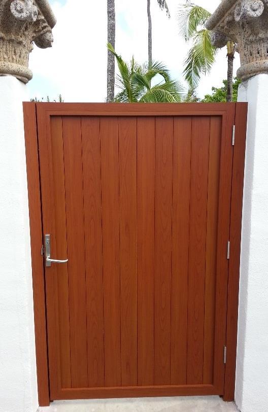 Gates Master your entrance with a Knotwood gate.