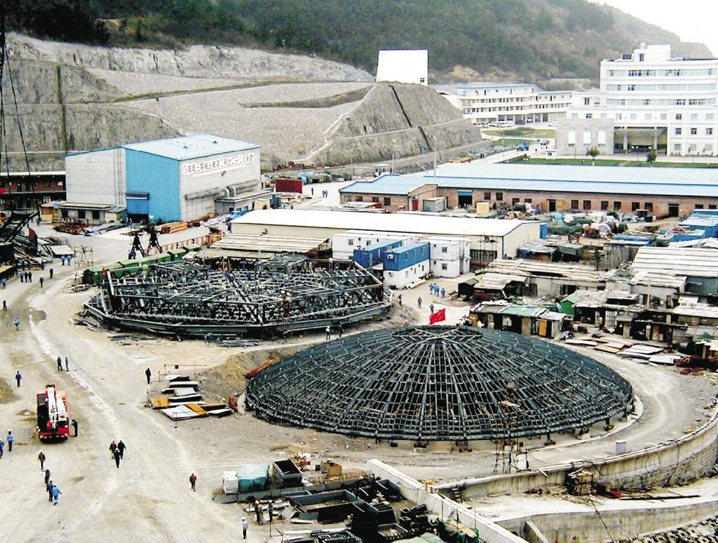 Qinshan III on-site Modules Fabrication Dousing
