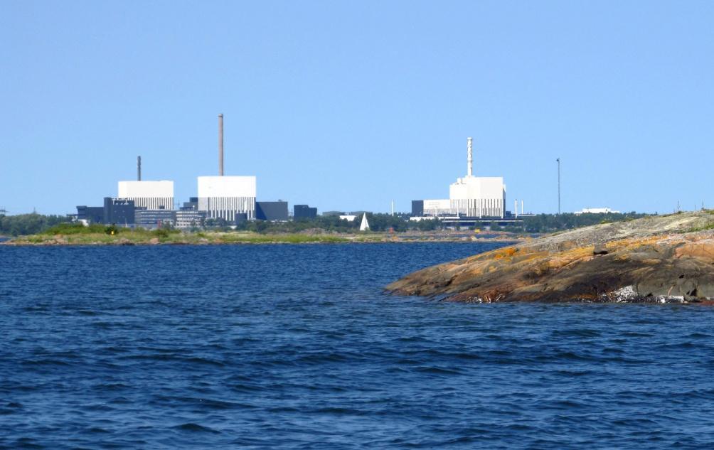 Engineering Support Turbine Island Oskarshamn Siemens Industrial Turbomachinery AB Swedish NPP Oskarshamn 2 (OKG 2) to be uprated to 135% output TÜV SÜD is contracted to provide Engineering Support