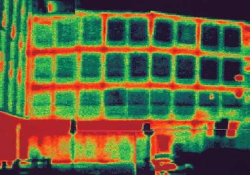 5, the thermography shows an uninsulated concrete skeleton of the building as well as the uninsulated gates on the ground floor as being the weak spots of the building (Fig. 6).