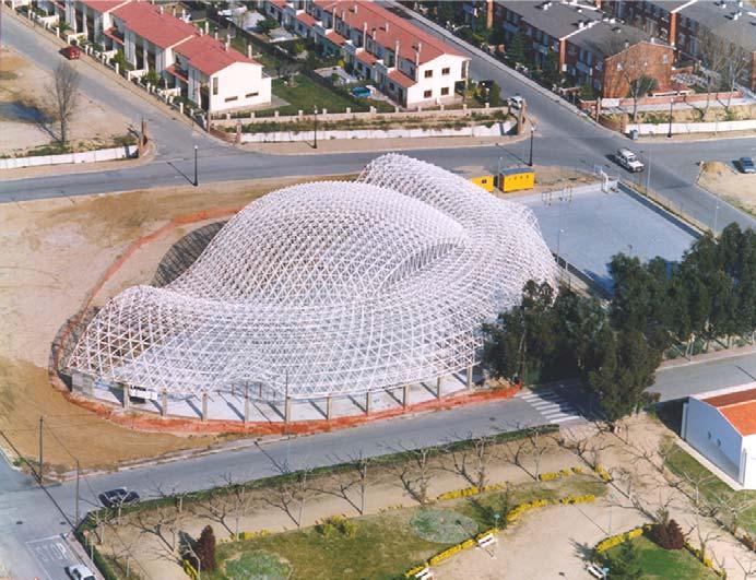Figure 3: Palafolls Sports Centre. Complex geometry. All elements are differents. 4. Retractable roofs.