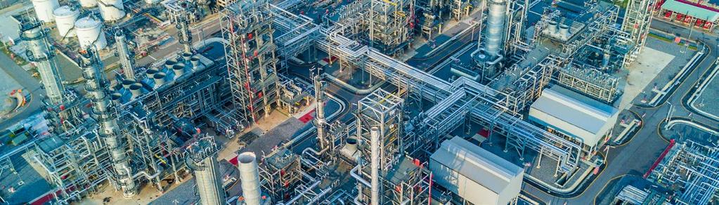 Certificate in Global Downstream Oil & Gas Operations WHY CHOOSE THIS TRAINING COURSE? Today s oil companies are dealing with ever increasing levels of complexity and competition.