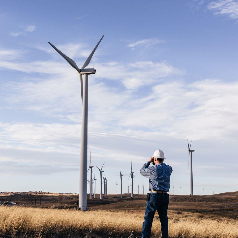 Top Lines in Kansas Goal to be powered 50% by renewable energy by January 2019.