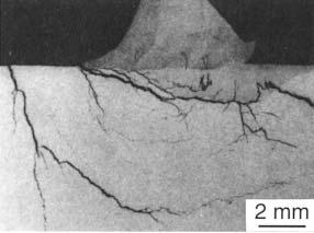 446 CORROSION-RESISTANT MATERIALS: STAINLESS STEELS Figure 18.21 Stress corrosion cracking near the toe of a 316L weld. Reprinted from Brooks and Lippold (21). cracking may occur in the HAZ.