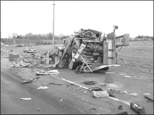 Lessons Learned Apparatus Struck-bys on Highway Examples of what occurs when tractor trailers hit fire apparatus on the highway. The Incident on the left occurred in Beavercreek, OH.